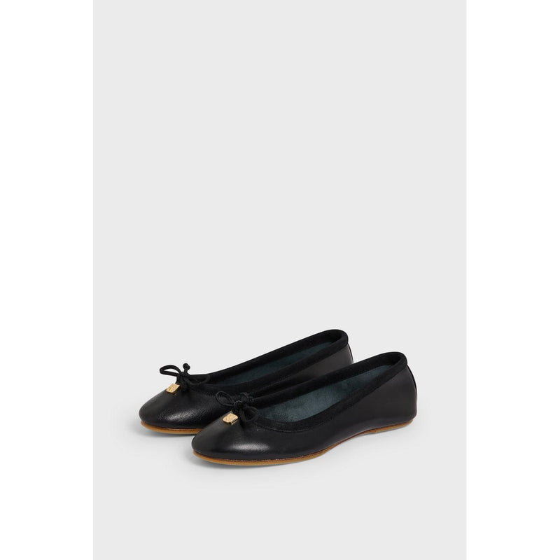 Mia Shoes - Black