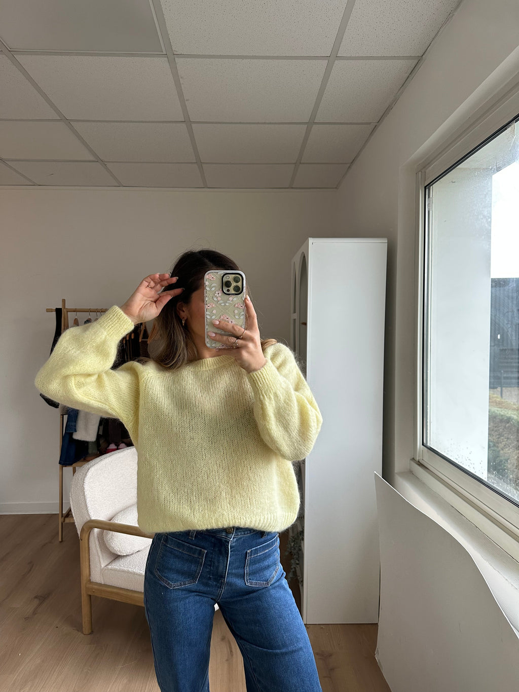 Pull Anna Jaune