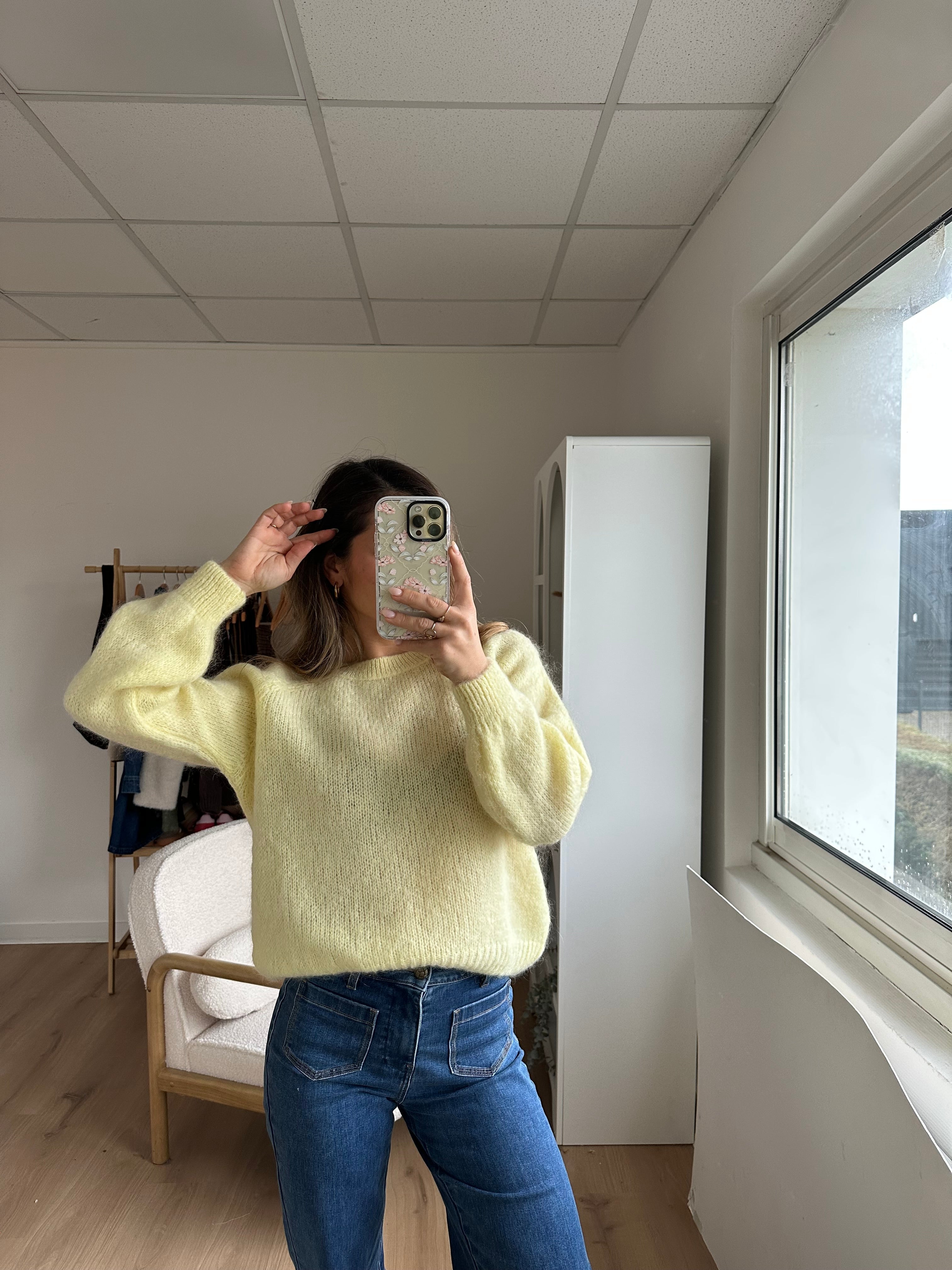 Pull Anna Jaune