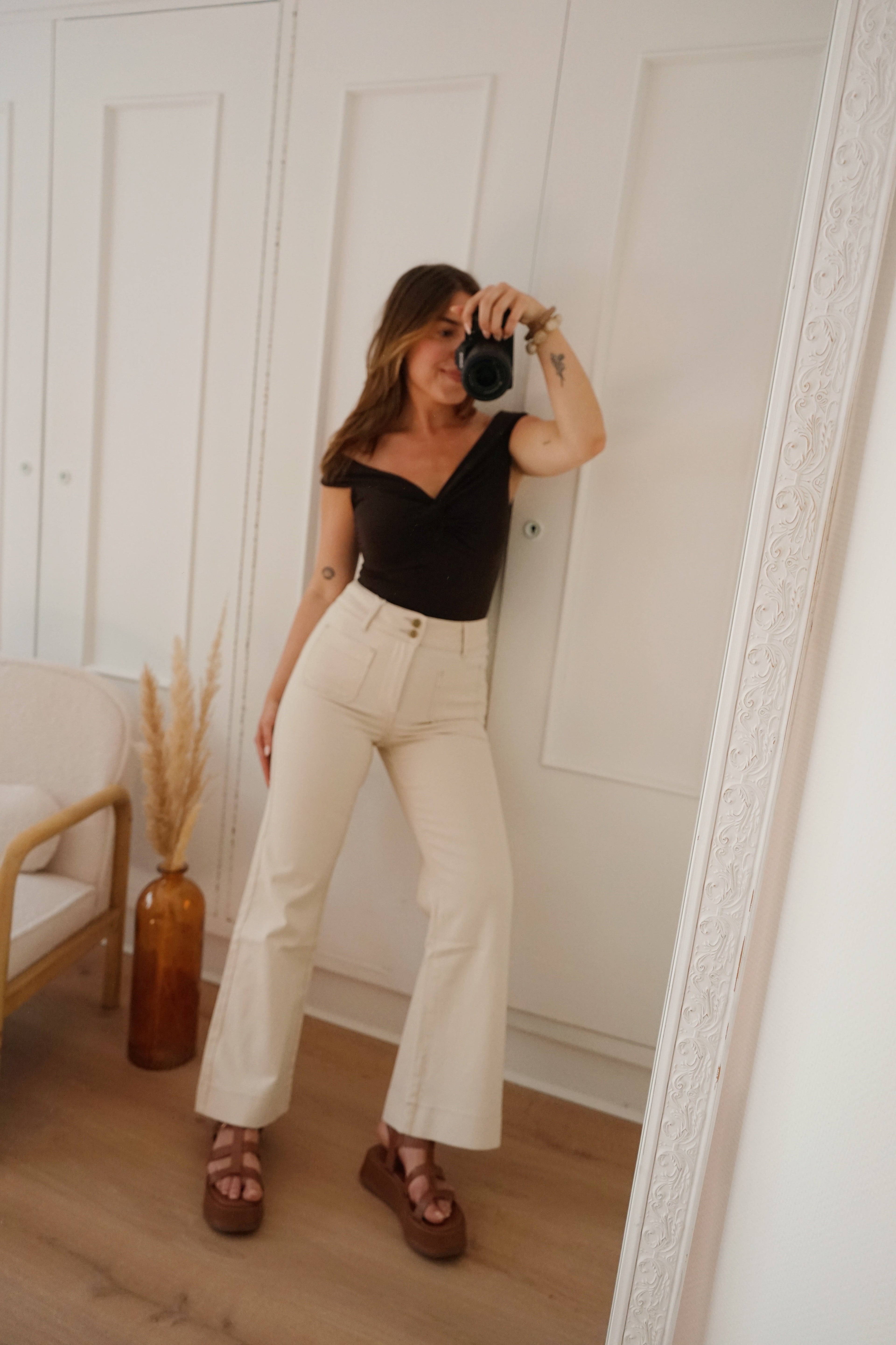 Jean Elenette Beige