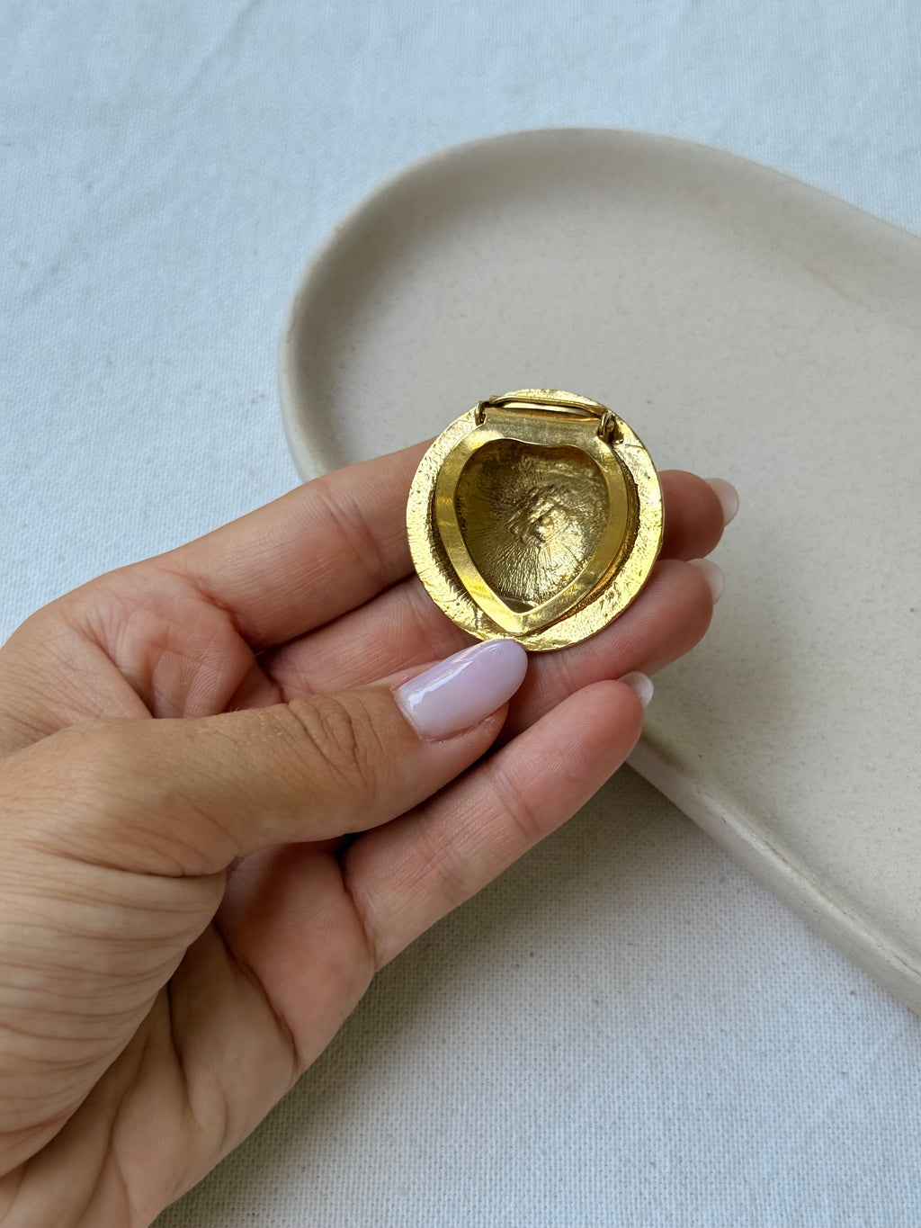 Vintage Scarf Ring - Golden Floral Rose Window