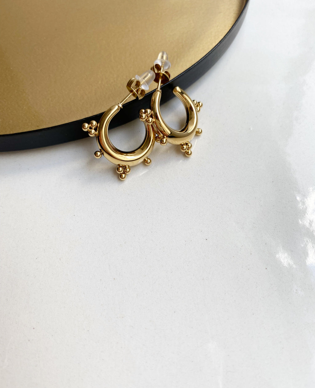 Suzy Hoop Earrings