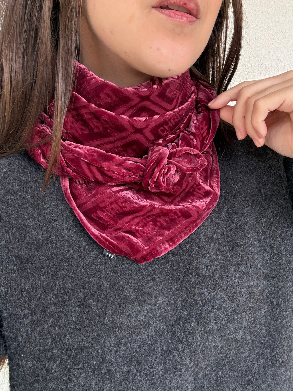 Bufanda Christian Dior – Terciopelo Burdeos
