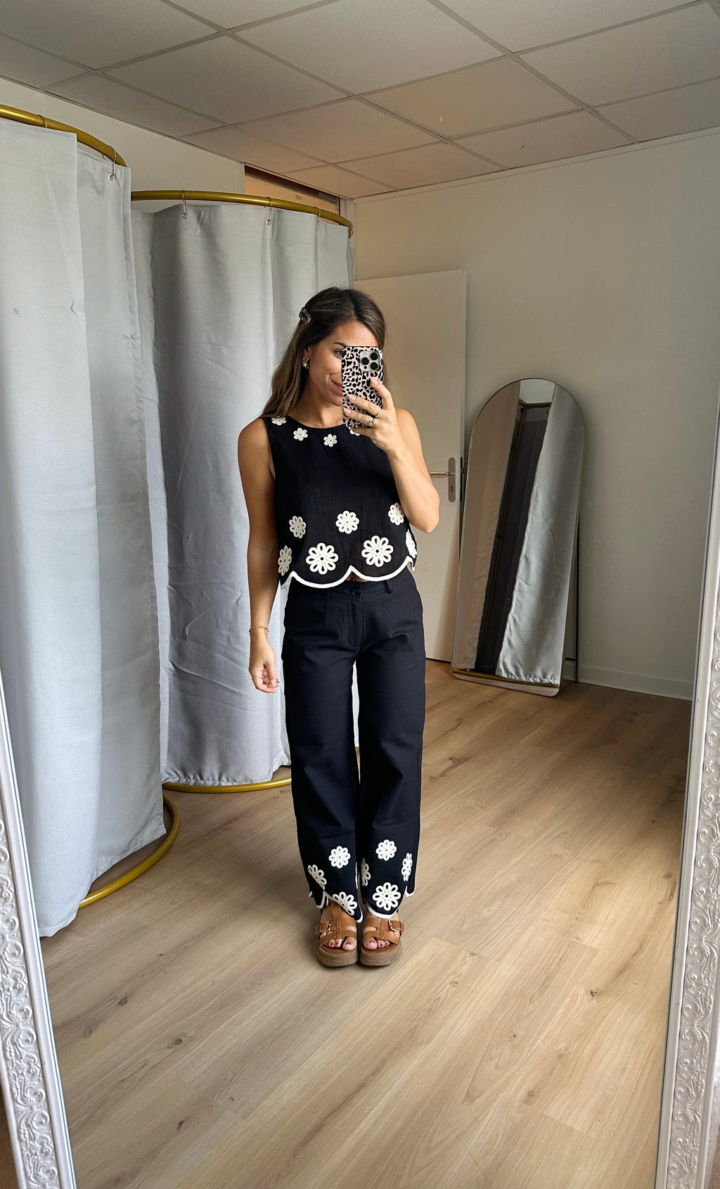 Persée Embroidered Crop Top