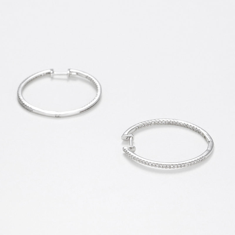 Boucles D'Oreilles "Créoles De Diamants" D0,25Ct/94 - Or Blanc 375/1000