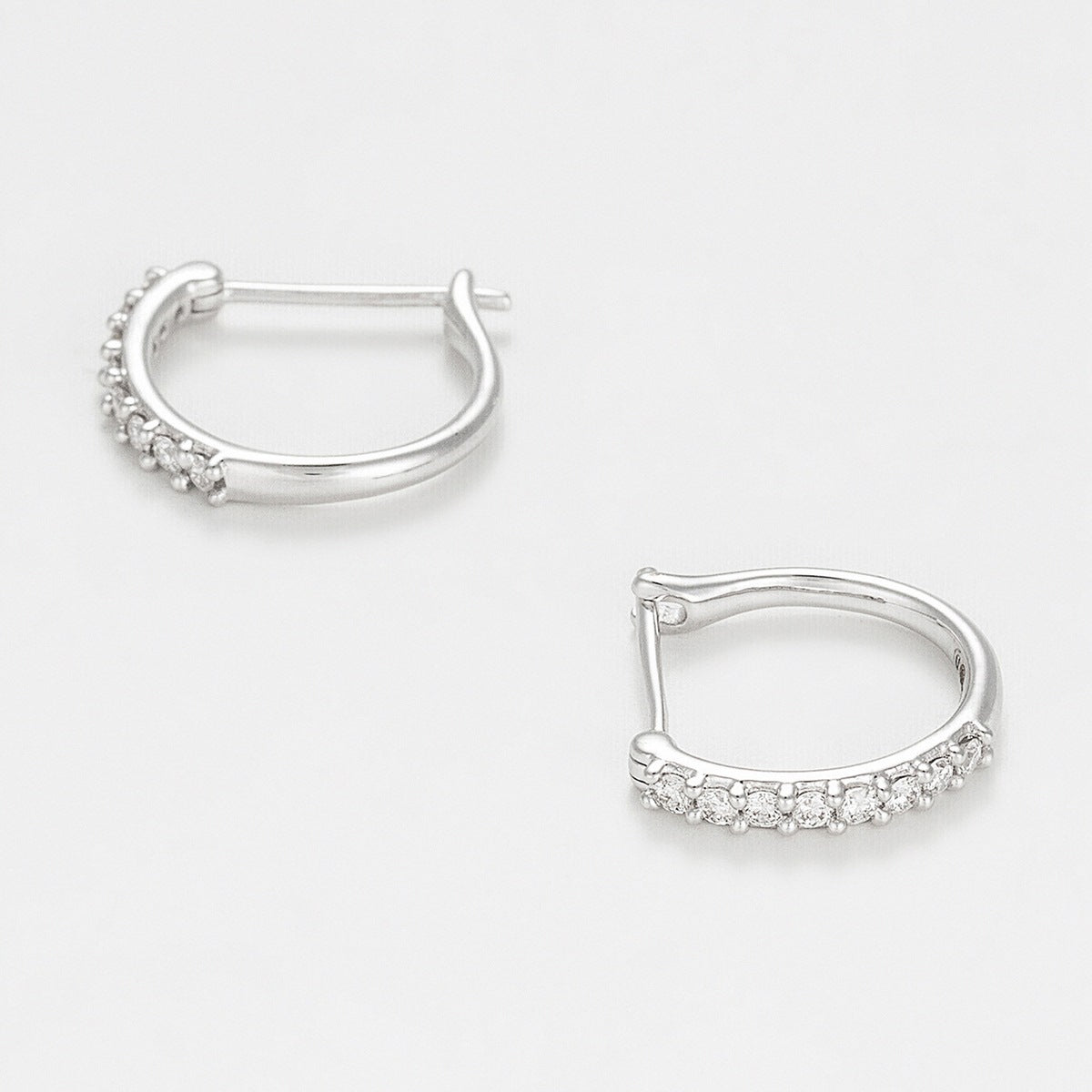 Pendientes “Sparkling Creole” – Oro blanco