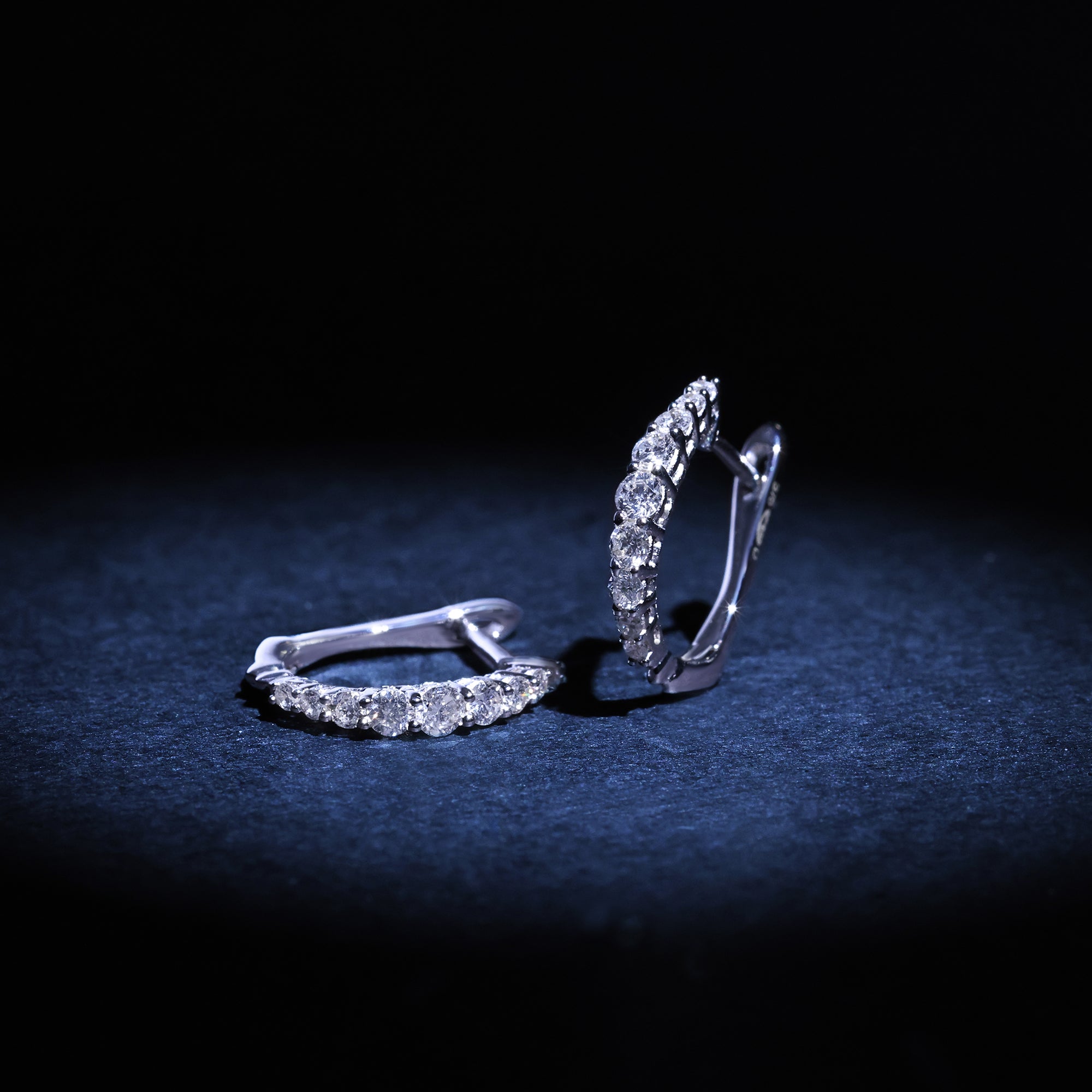 "Euphorie" Earrings D0.30/18 - 375/1000 White Gold