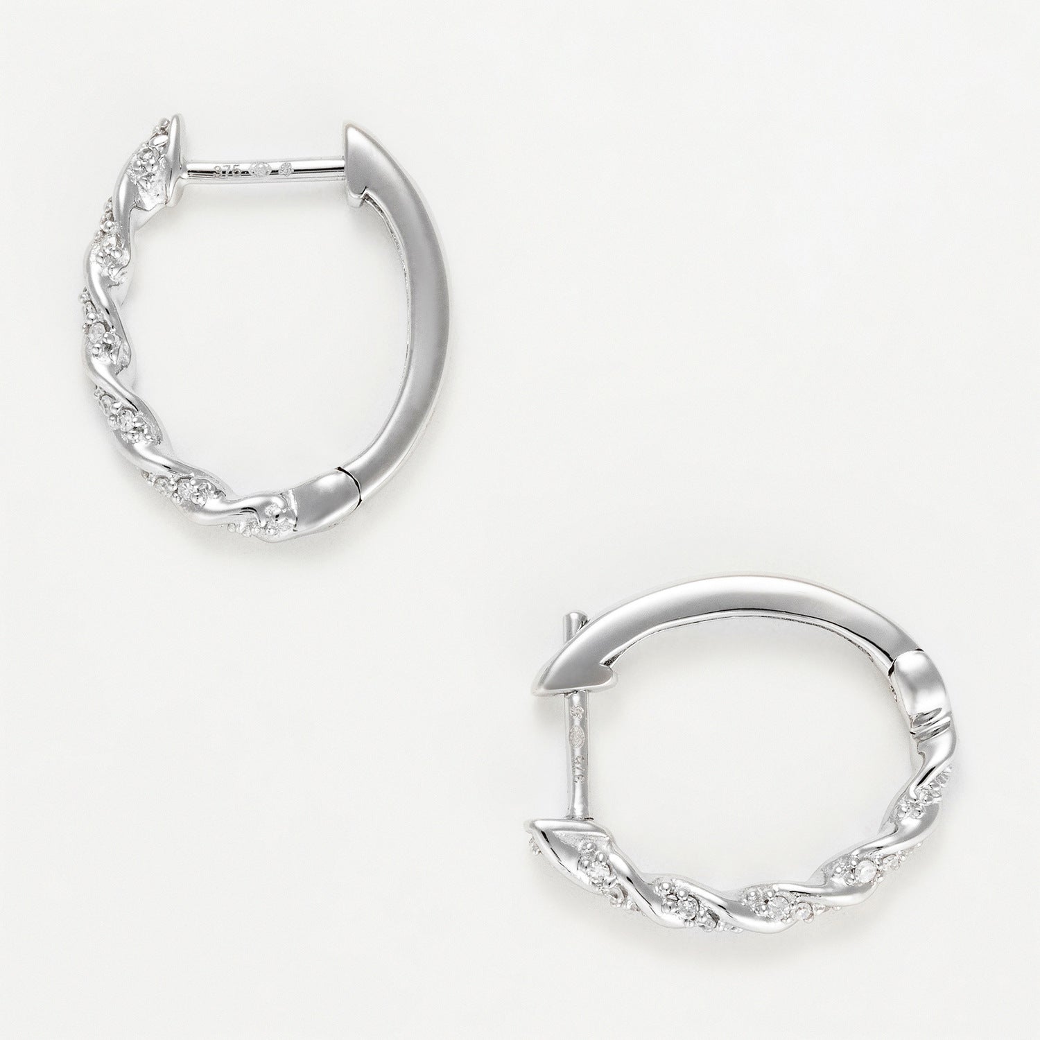 Boucles D'Oreilles "Créoles Trenzas  0,15Ct/44