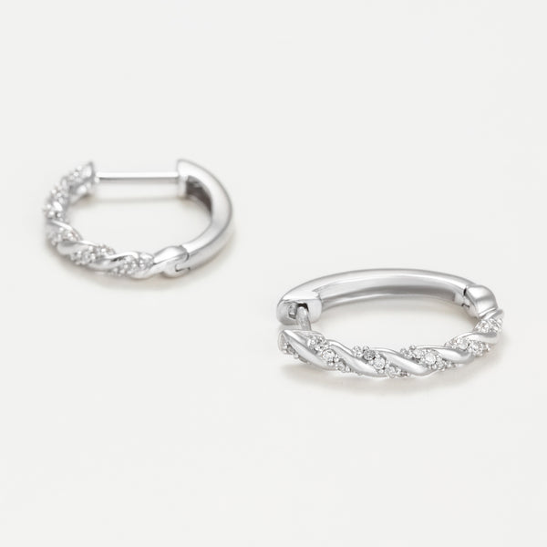 Diamanta – Boucles D'Oreilles "Créoles Trenzas  0,15Ct/44, deux boucles d'oreilles créoles en or blanc et diamants