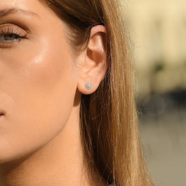 "Maoi" Earrings with 0.15/66 Diamonds - 375/1000 White Gold