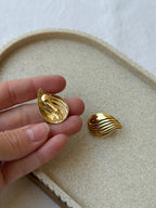 Pendientes Napier Vintage - Gotas Esculpidas Doradas