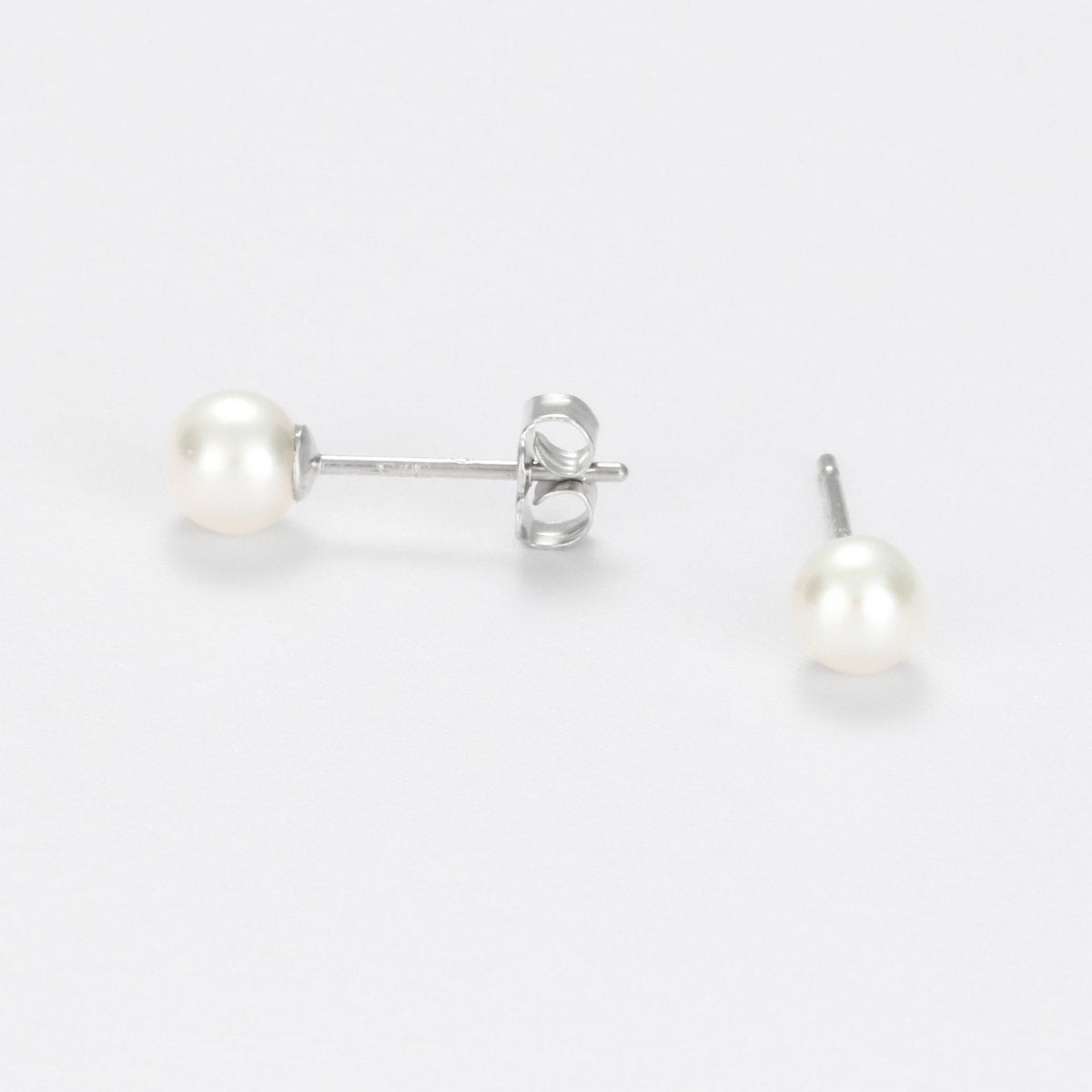 Boucles D'Oreilles "My Pearl" Or Blanc 375/1000 Perles Blanches - Or Blanc 375/1000