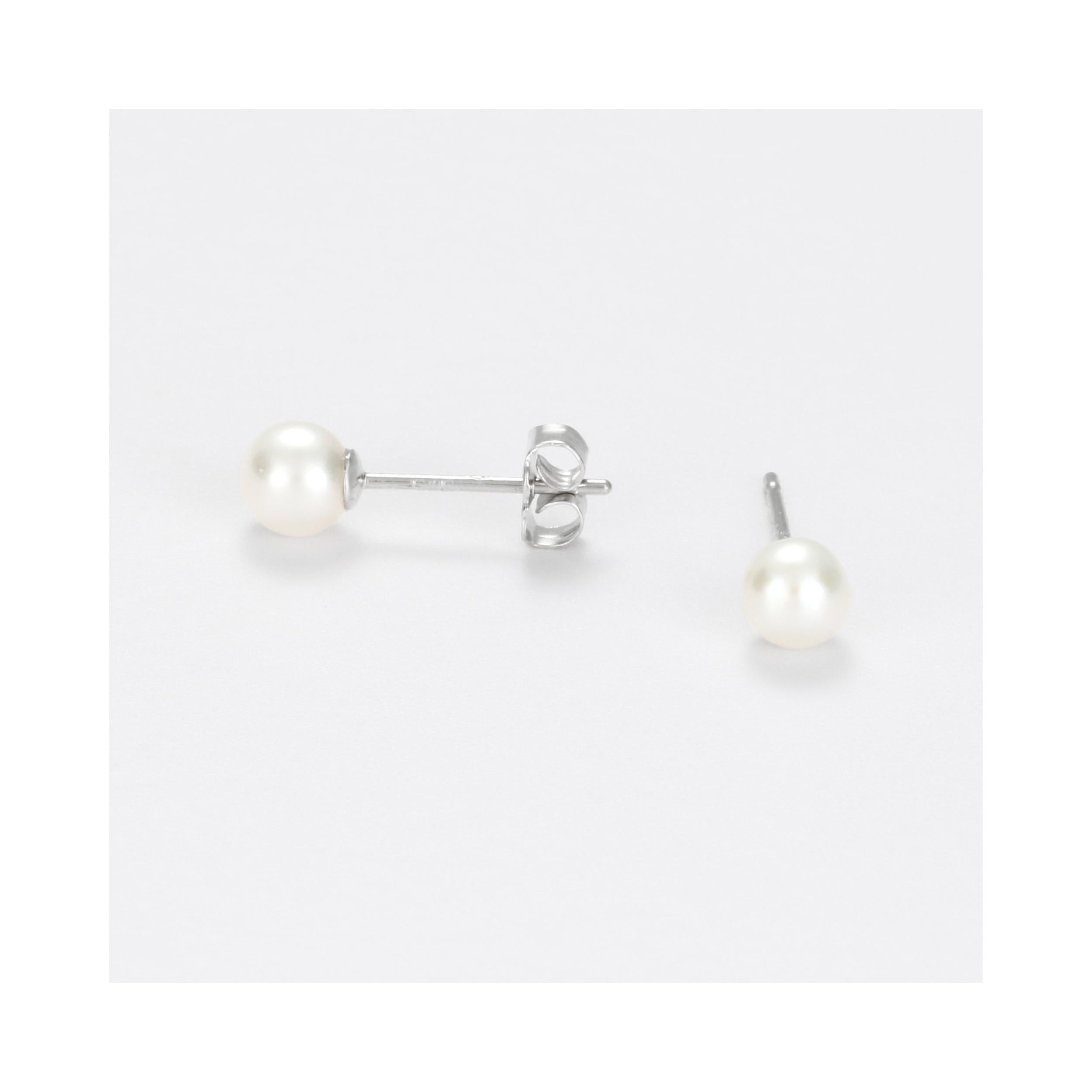 "My Pearl" Earrings in 375/1000 White Gold with White Pearls