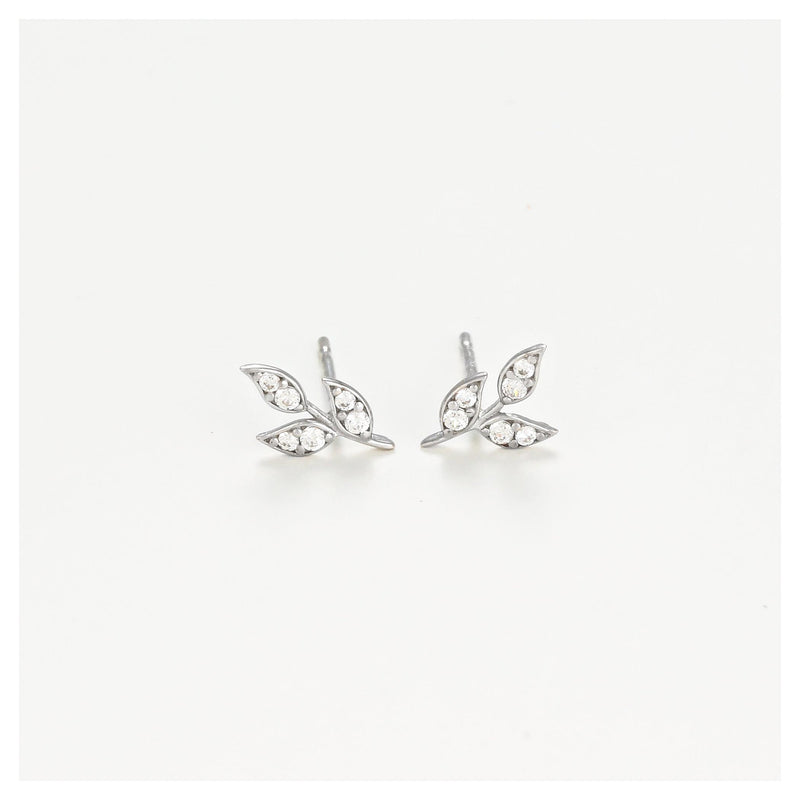 Boucles D'Oreilles " Three Petals" Or Blanc 375/1000 Et Zirconium