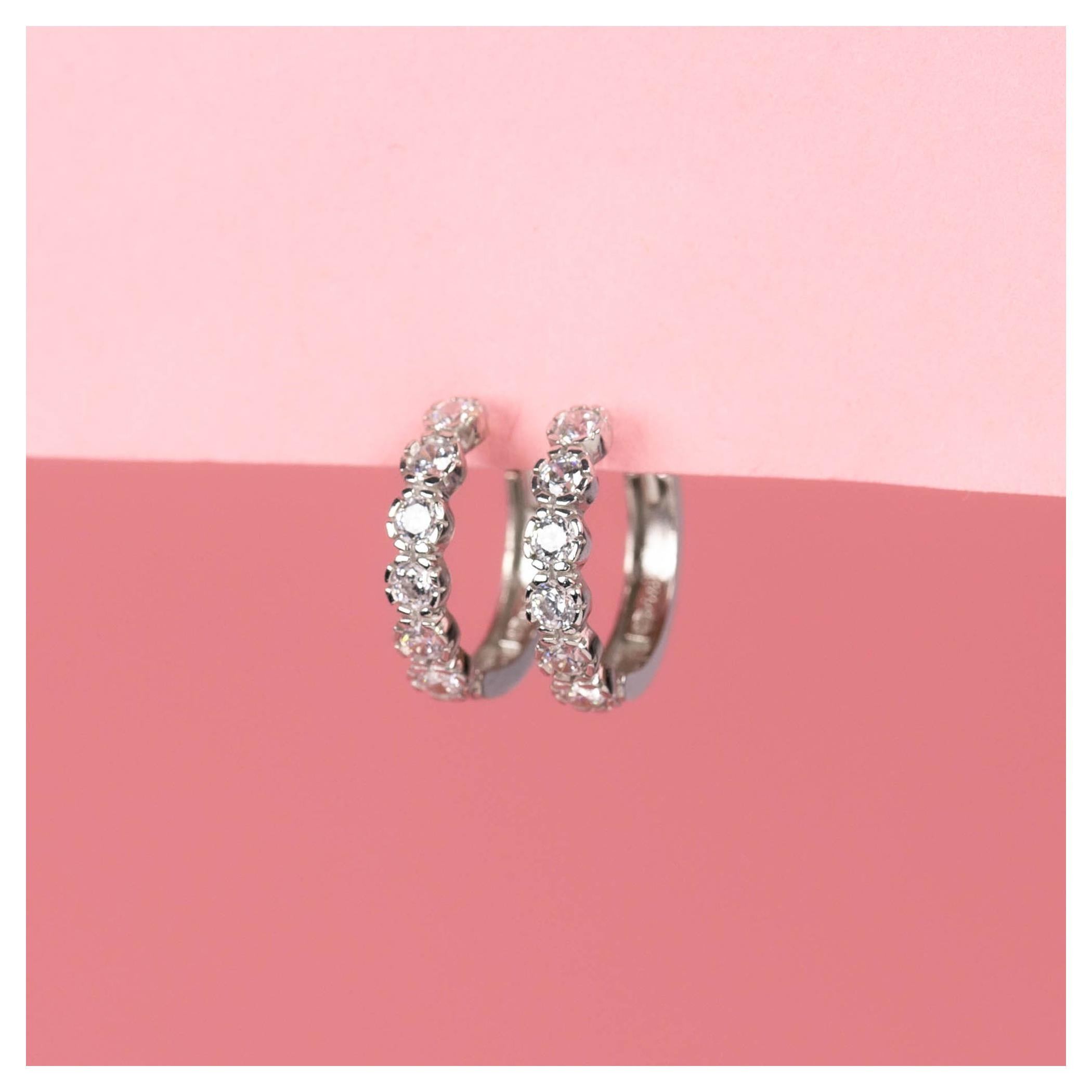 Pendientes “Luminosos” – Oro blanco 375/1000 y circonio