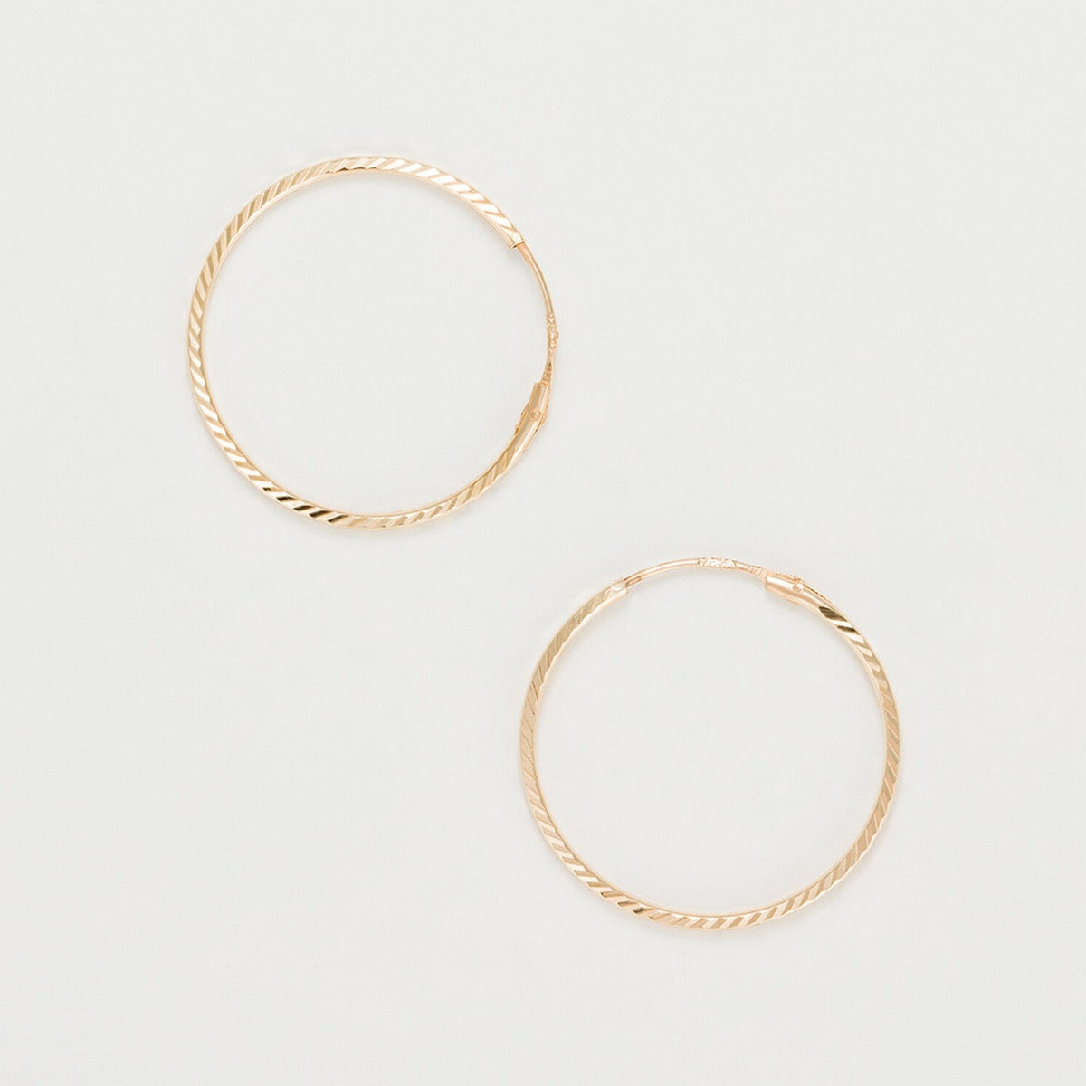 Boucles D'Oreilles "Créoles Twistées 20 Mm" Or Jaune 375/1000 - Or Jaune