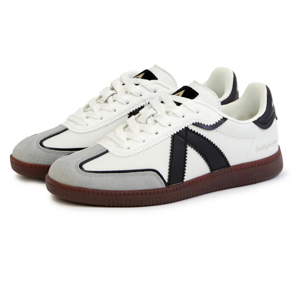 Sneakers Elite Classic - White-Black Dk Gum