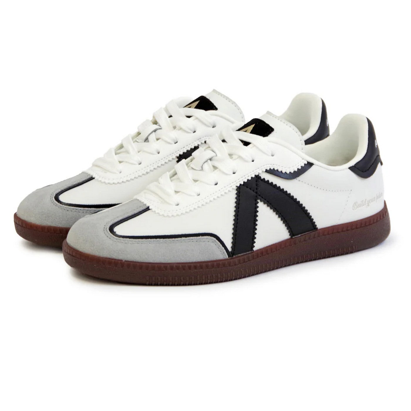 Sneakers Elite Classic - White-Black Dk Gum