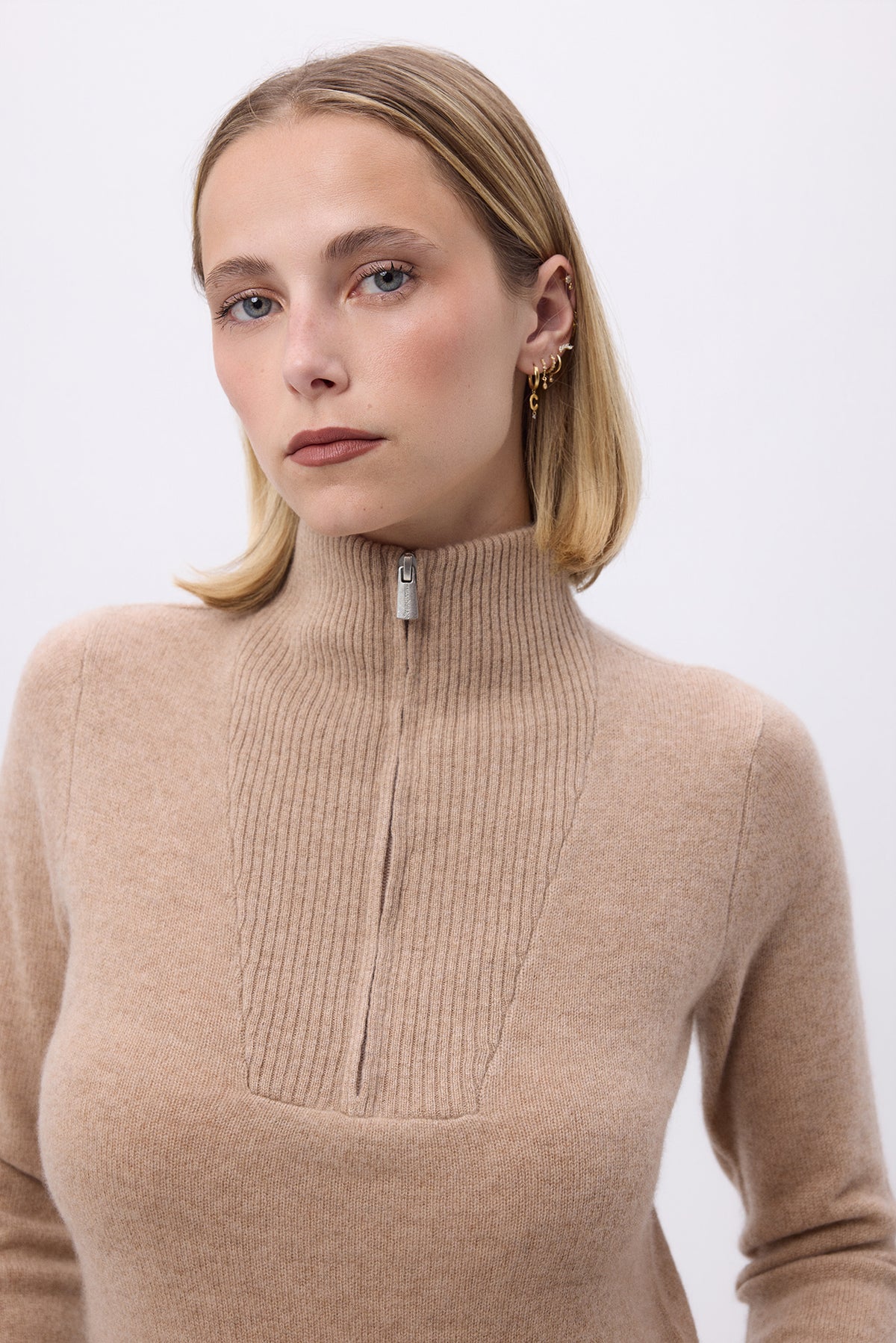 Emilie Striktrøje Med Halv Lynlås - Cremebeige - Kvinder