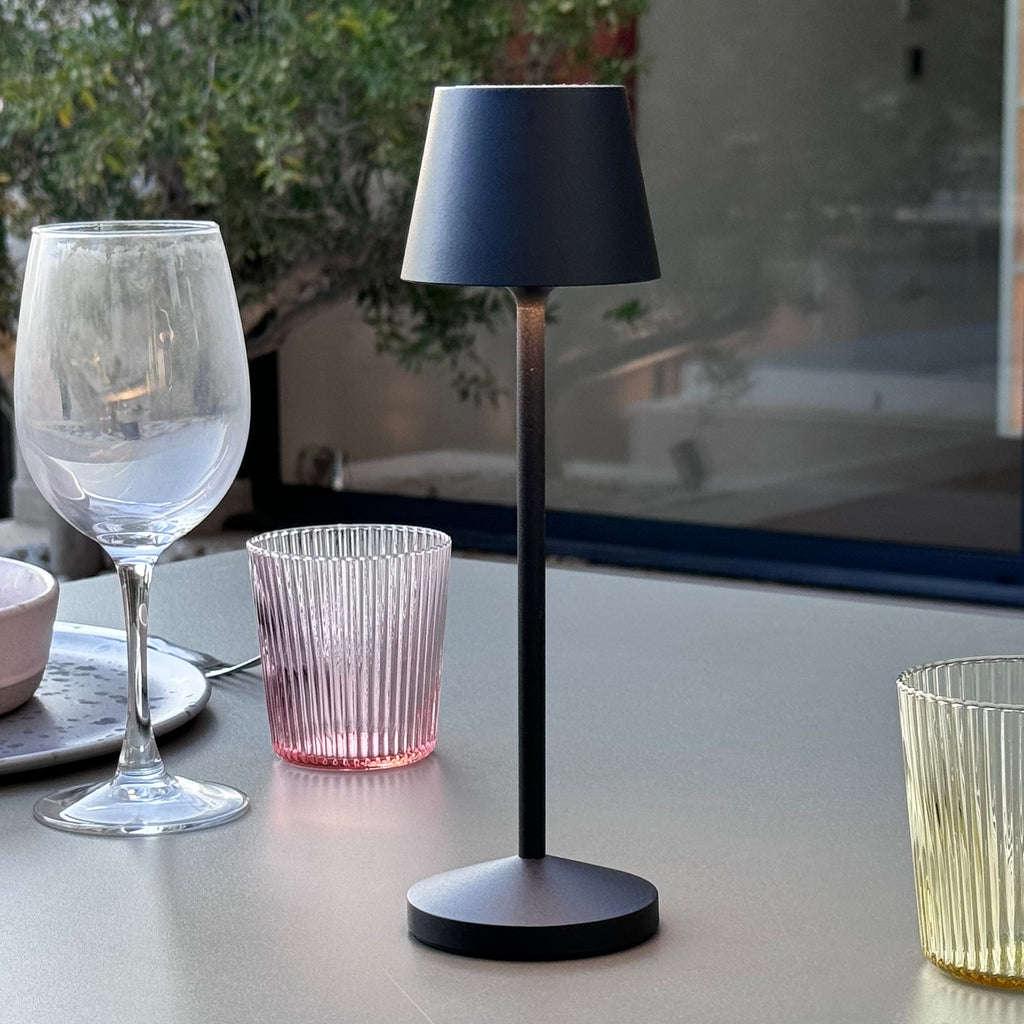 Emily - Lámpara de mesa inalámbrica - Acero - Negro