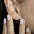 Boucles D'Oreilles "Simplicité" Diamant : 0,10" Simplicité" Diamant : 0,10Ct/24