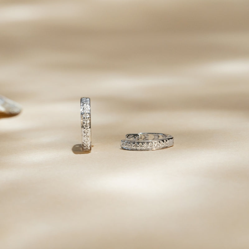 "Pm Ring" Diamond Earrings 0.06Ct/20 - White Gold