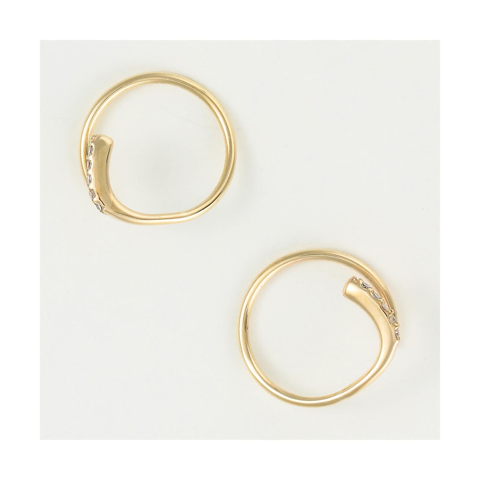 “Pretty Diamond Tourbillon” Earrings D0.03/10 – 375/1000 Yellow Gold