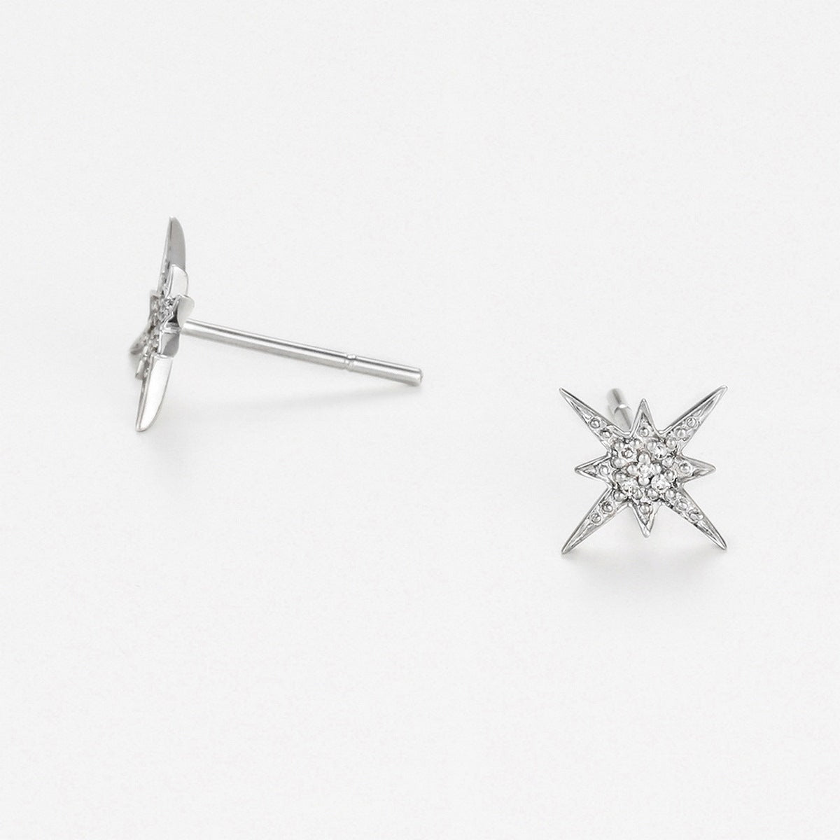 “Sirius” Earrings D0.04Ct/10 – White Gold