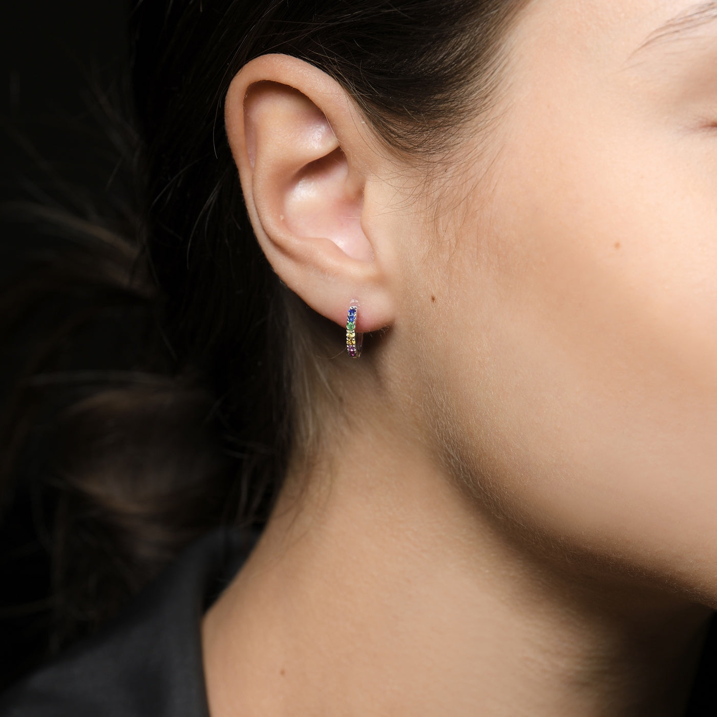 “Colorful Love” Earrings – 375/1000 White Gold