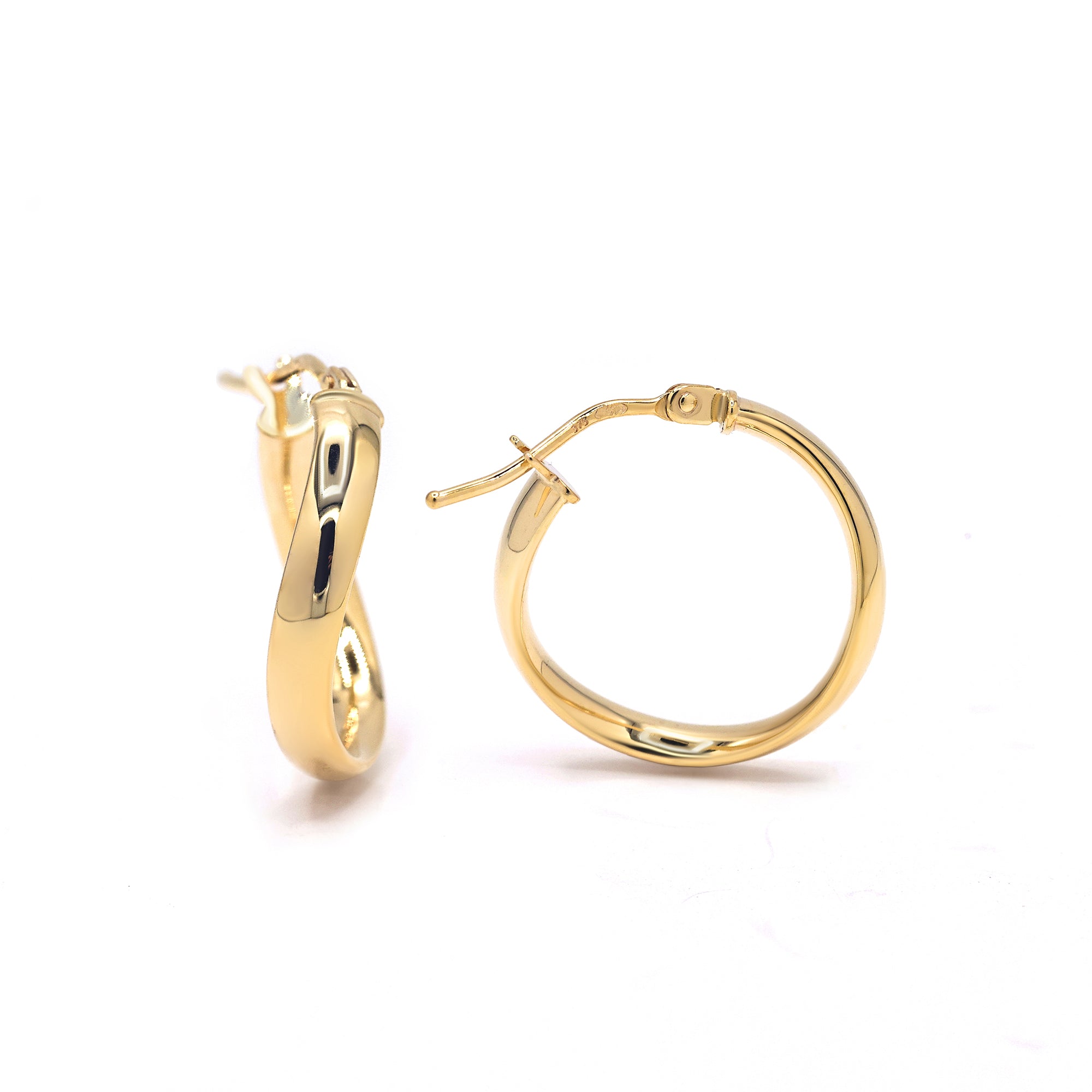 375/1000 Yellow Gold “Creoles Soaring” Earrings