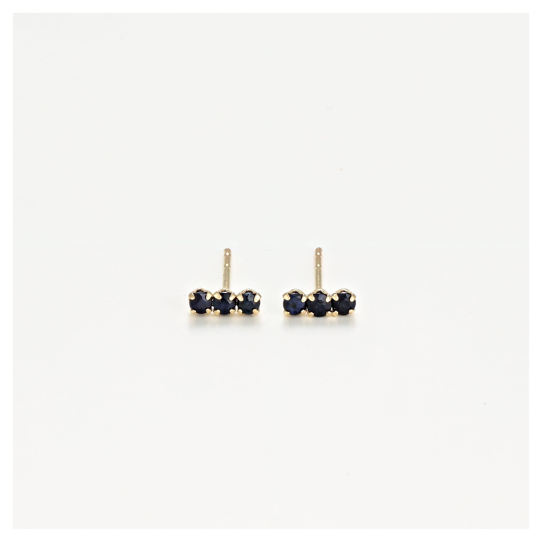 Pendientes Oro Amarillo 375/1000 “Trio De Puces Zafiro 0.24Ct/6”