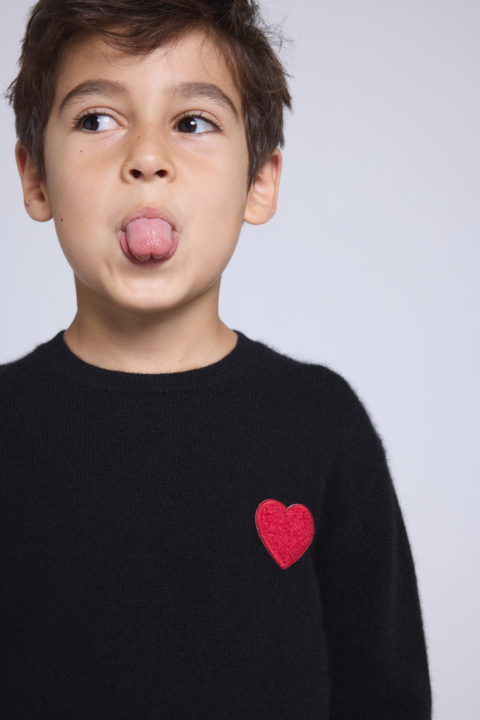 Pull Col Rond Cœur Pompon Evy - Noir Rouge - Enfant - 100% Cachemire