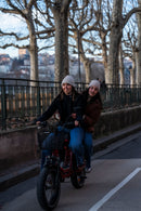 Vélo Électrique Yuvy 2 – Biplace Cargo Compact Avec Plateforme Avant/Arrière Offerte