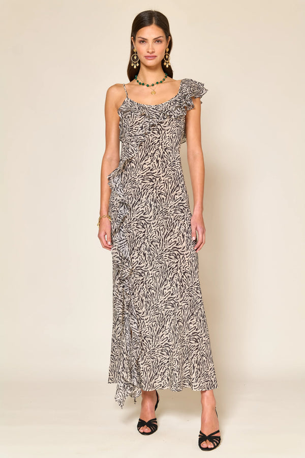 Robe Ester Sun Leo Tan