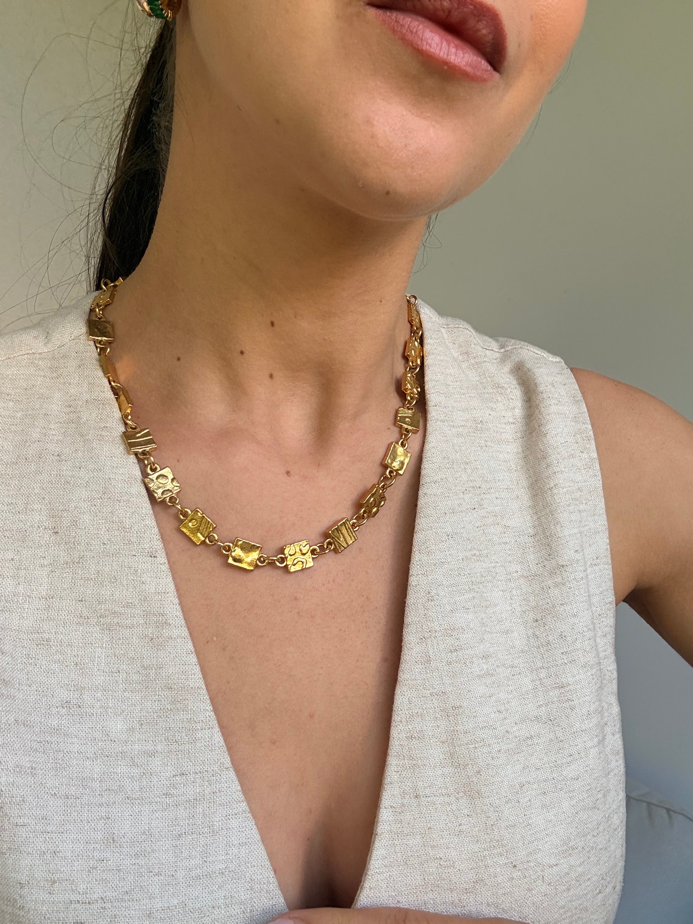 Collier Biche De Bere Vintage - Maille Géométrique Dorée