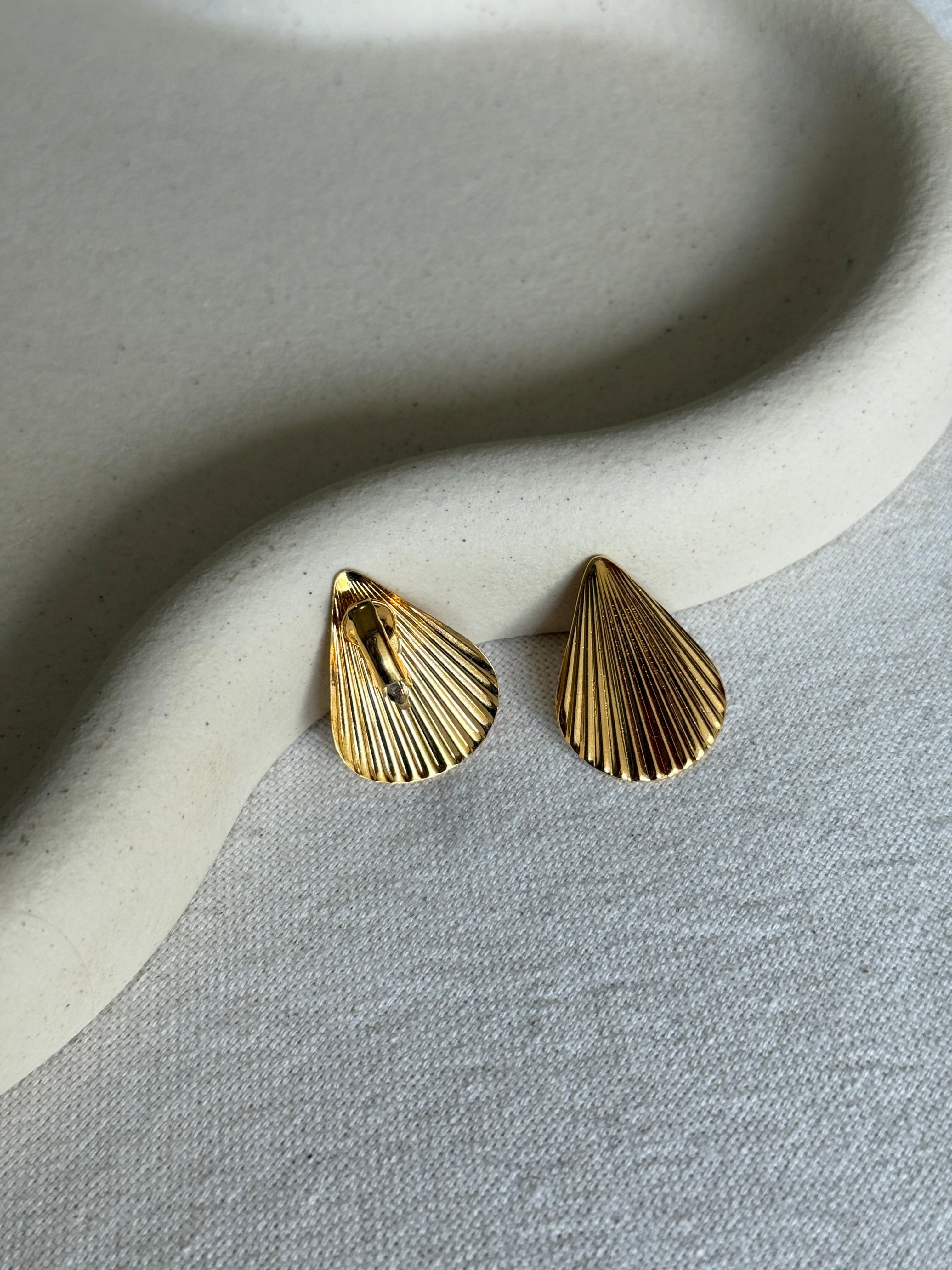 Boucles D’Oreilles Vintage - Feuilles Dorées