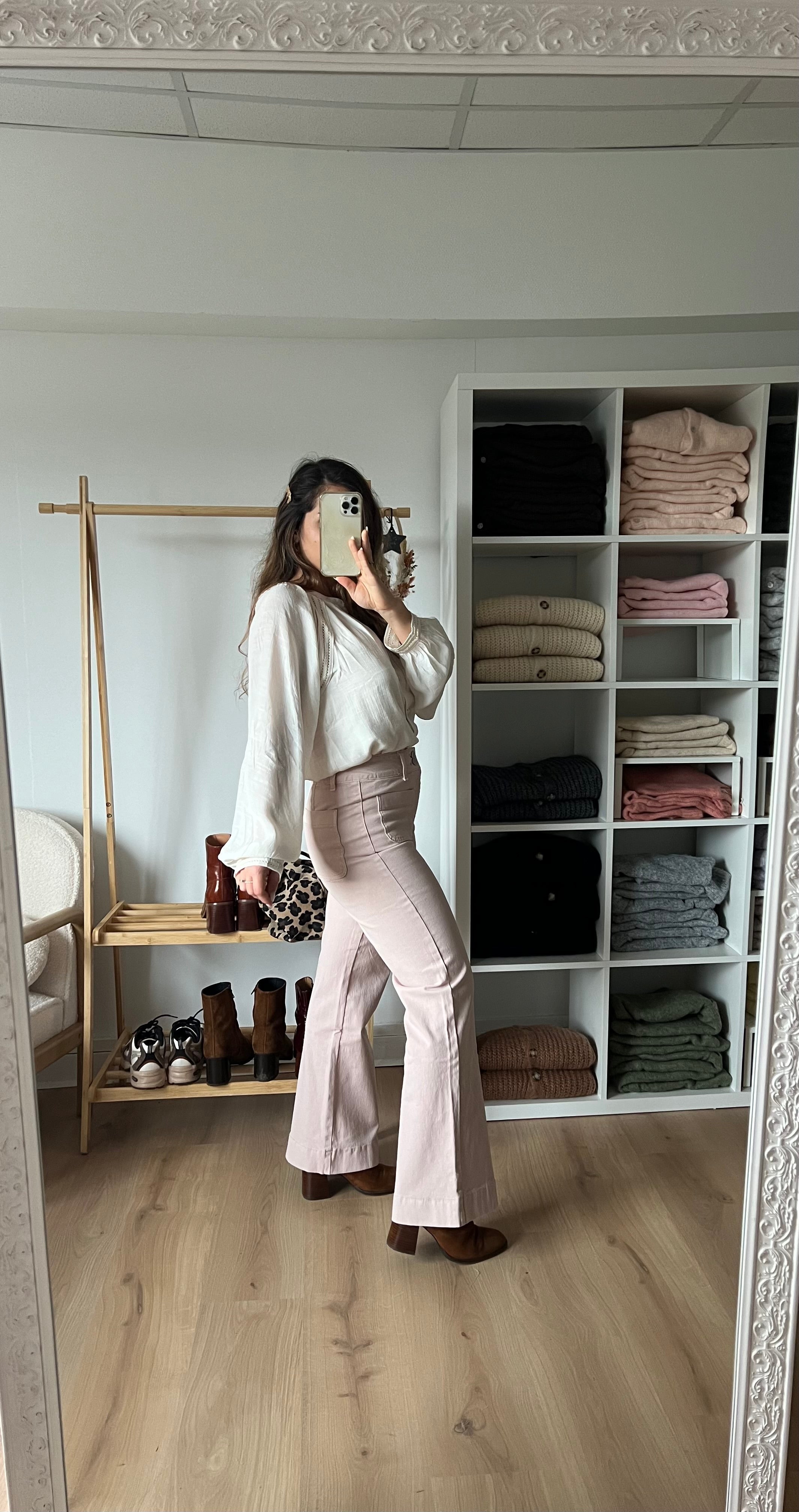 Jean Flare Elenette Rose