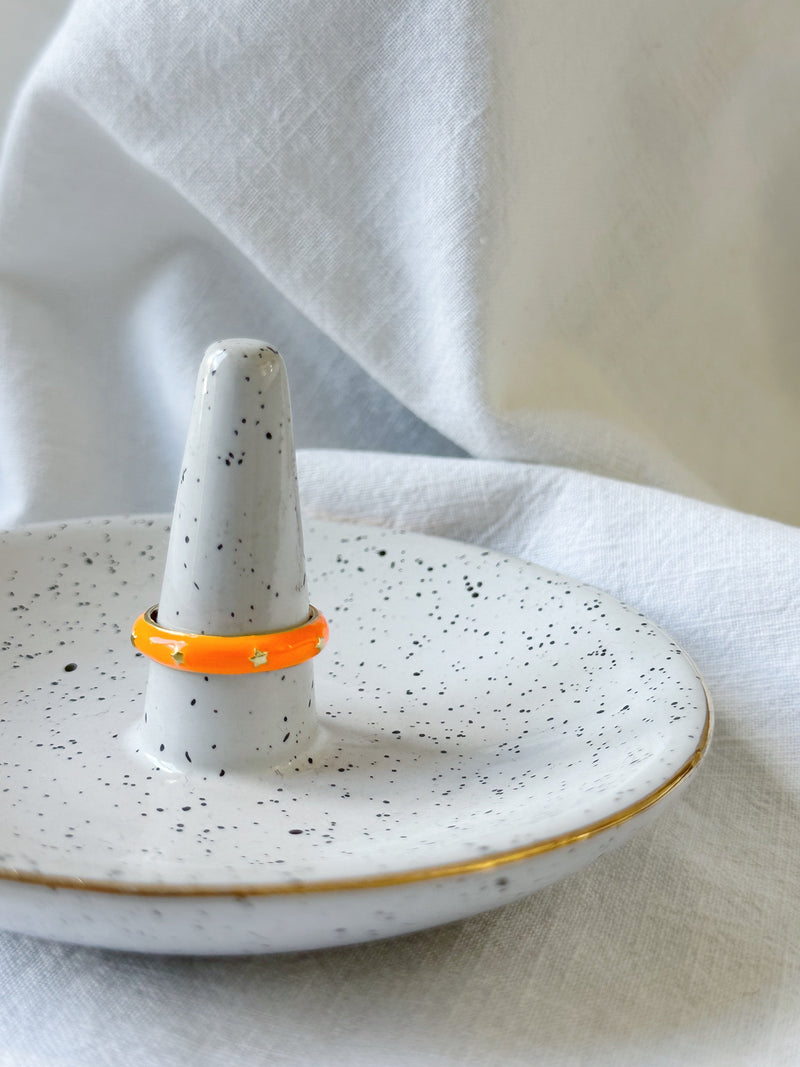 Gislaine ring
