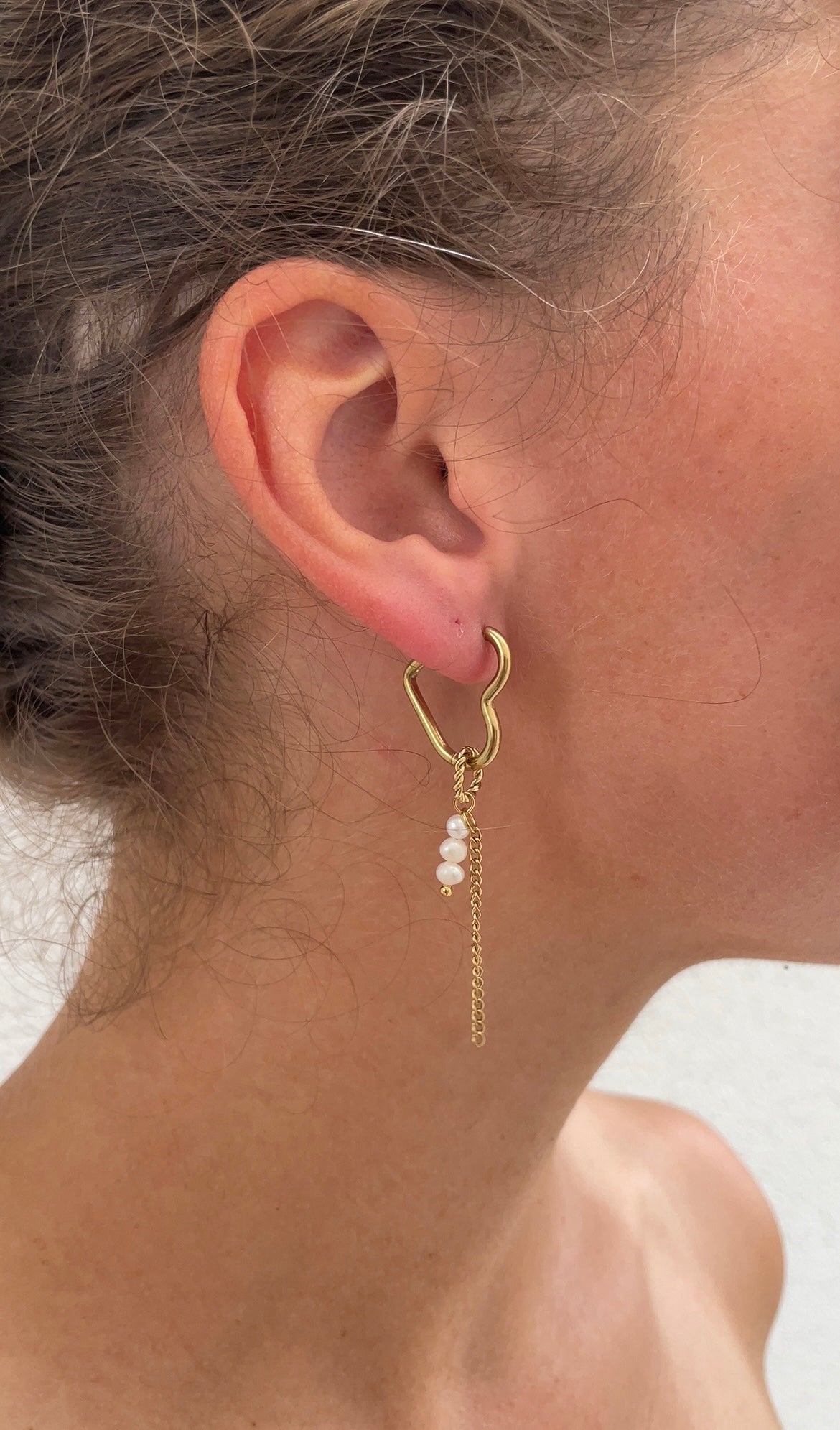 Pendientes de corazón asimétricos