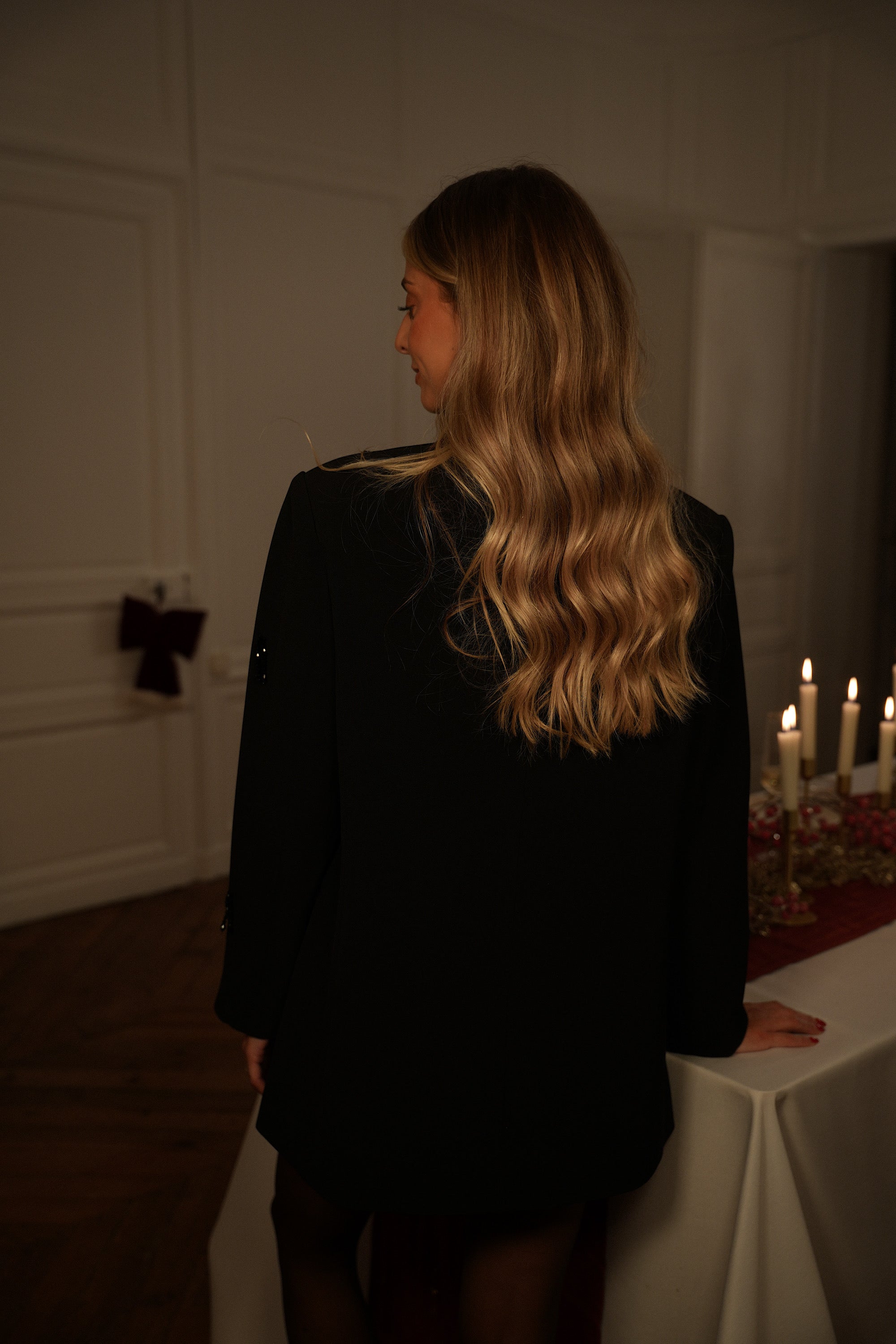 Loana Black - Premium Beaded Blazer