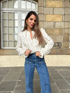 Amélia beige floral blouse