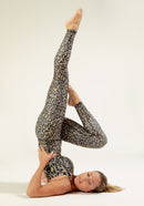 Legging Fleur Chakra Beige Et Violet