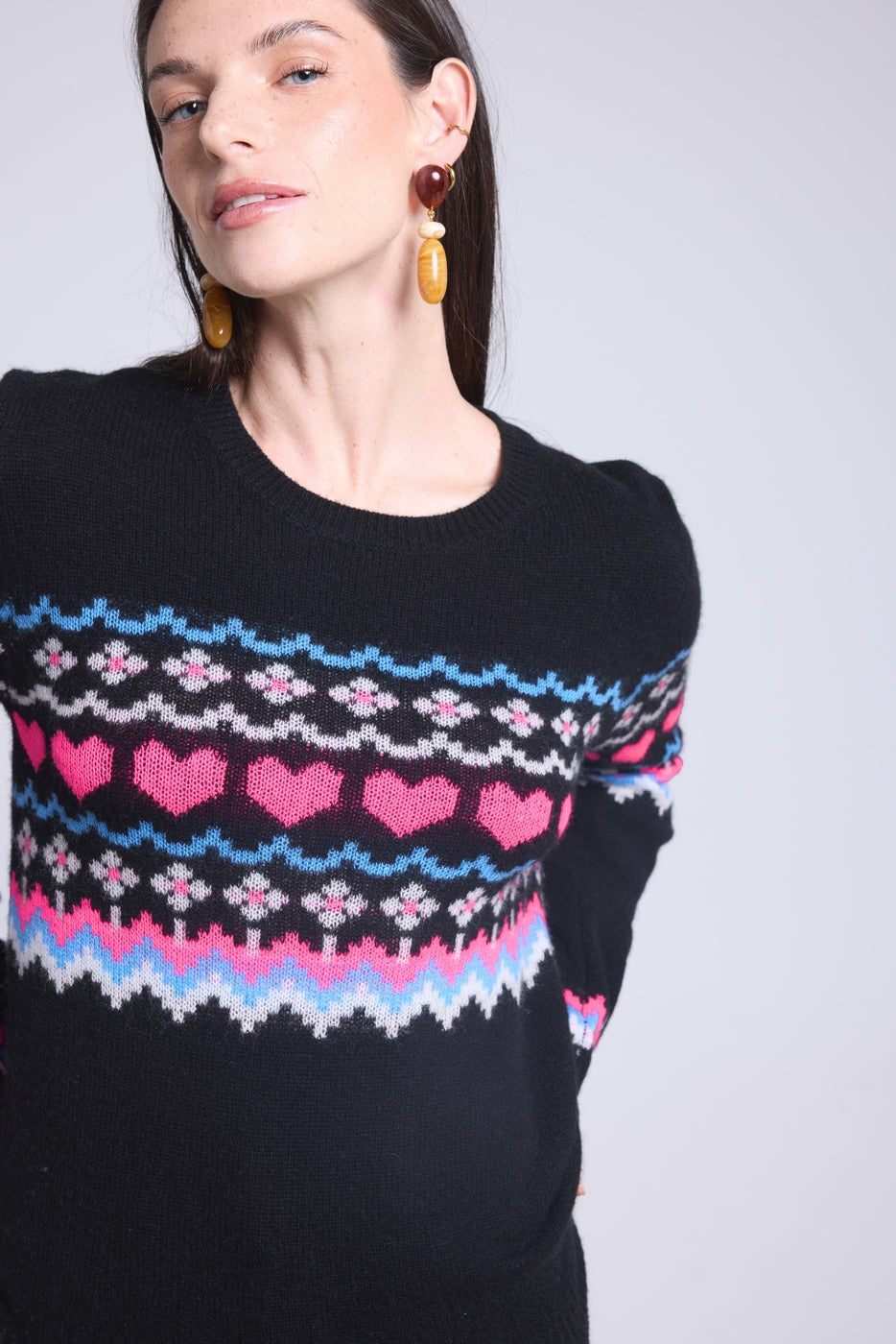 Jersey de cuello redondo montaña corazón Fanny - Negro rosa blanco - Mujer