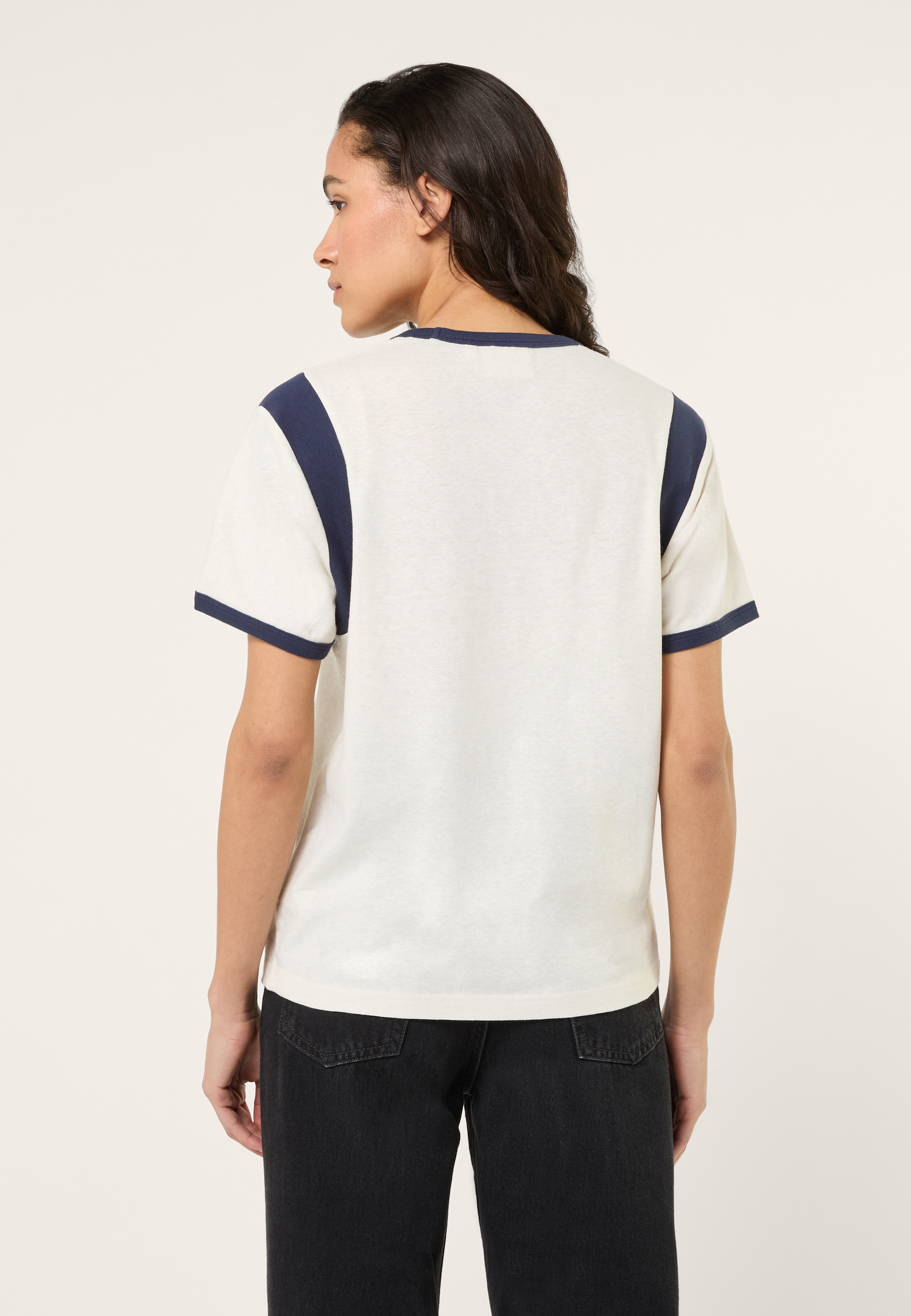 Camiseta Ringer Con Estampado Casual - Aigrette-Iris Black