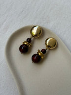 Boucles D’Oreilles Vintage - Perles Marrons Pendantes