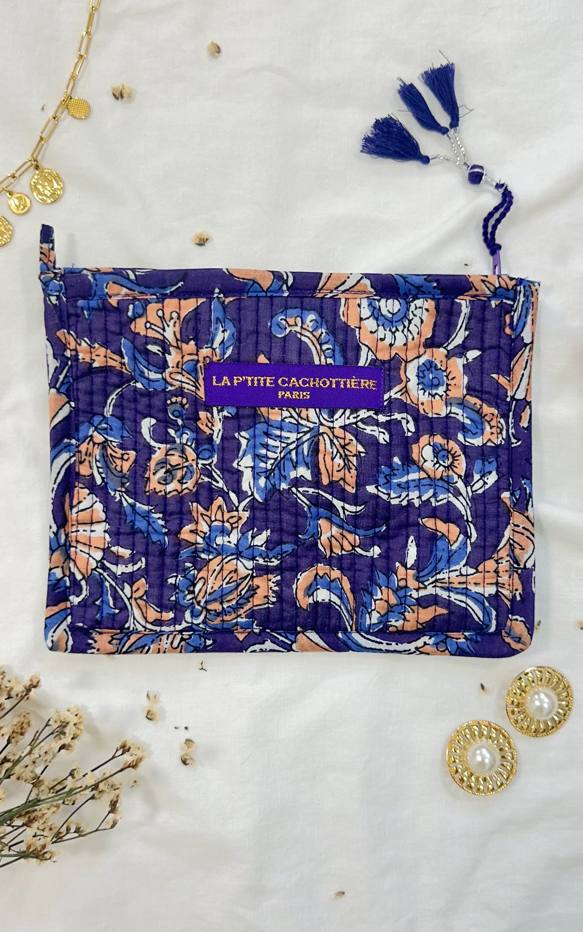 Scarlett Purple Pouch