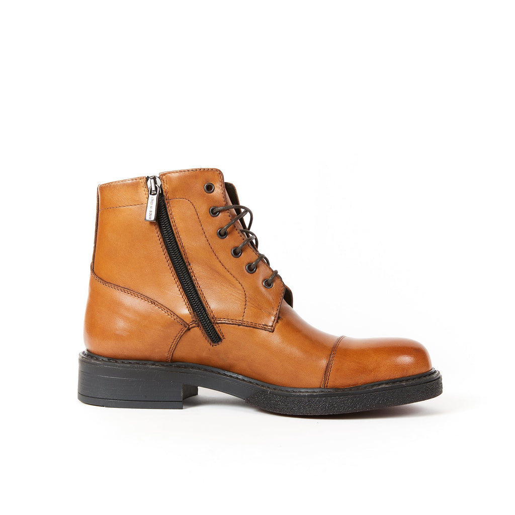 Frank Daniel - Lace-Up Boot with Reinforced Toe - Brown - Women