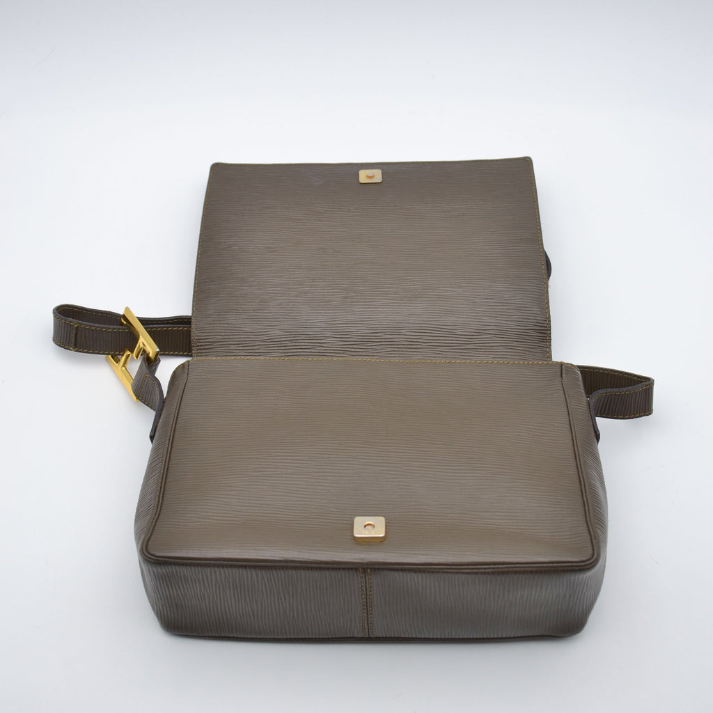 Vintage Fendi Épi Leather Bag