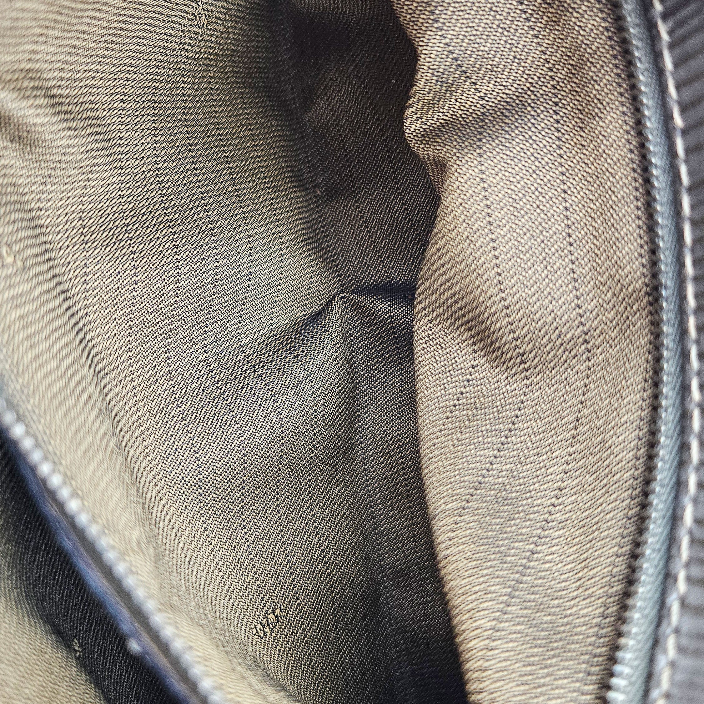 Vintage Fendi Épi Leather Bag