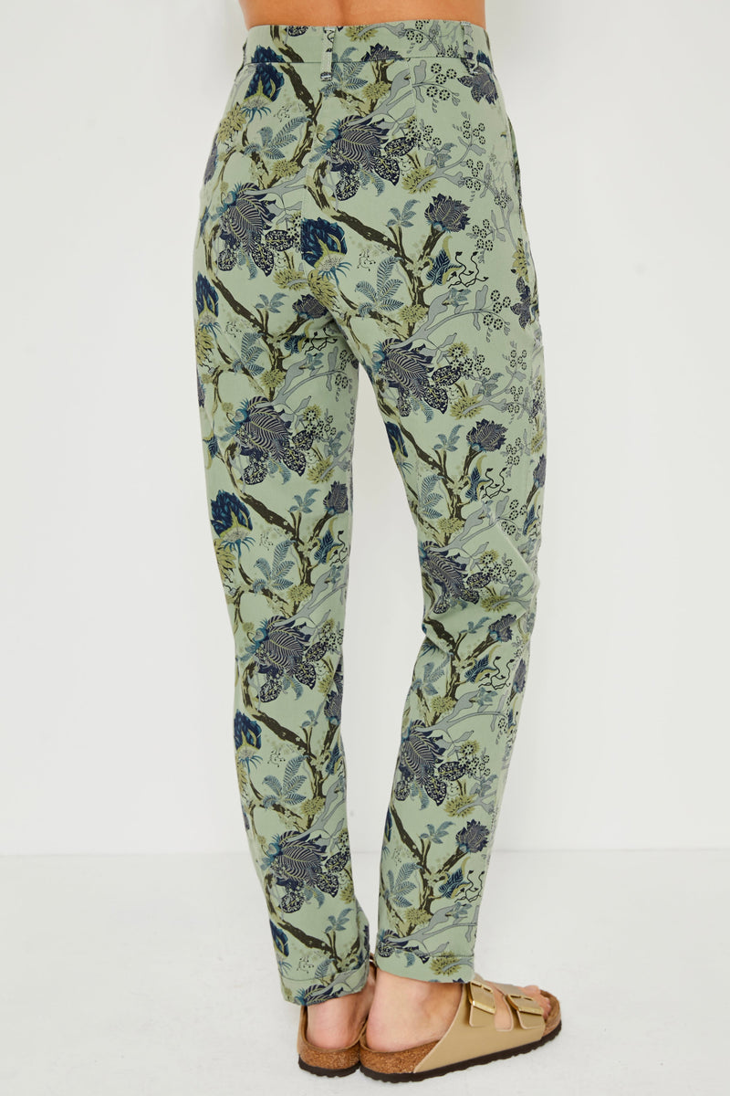 135 Calvi Cigarette Pants